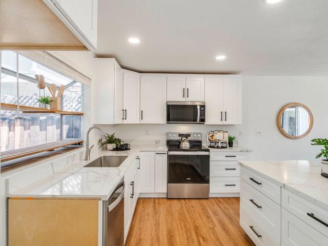 653 Martinique Court, San Jose CA: https://media.crmls.org/mediaz/f708e7b2-1f33-4ffd-aaaf-d4a8e201f2e3.jpg