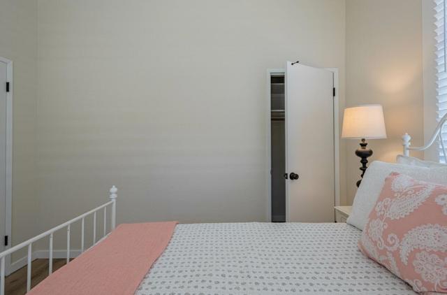 570572 Belden Street, Monterey CA: https://media.crmls.org/mediaz/f7091fe1-300e-4a44-a68a-ddc6c51bd427.jpg