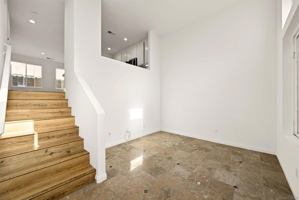 3770 Mykonos Ln - photo 5