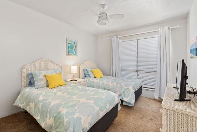 Detail Gallery Image 24 of 60 For 757 Ocean Surf Dr, Solana Beach,  CA 92075 - 3 Beds | 2/1 Baths