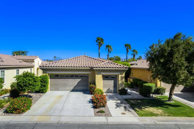 82102 Keitel Lane, Indio CA: https://media.crmls.org/mediaz/f70a077e-9b86-49e2-b915-3f78359edf38.jpg