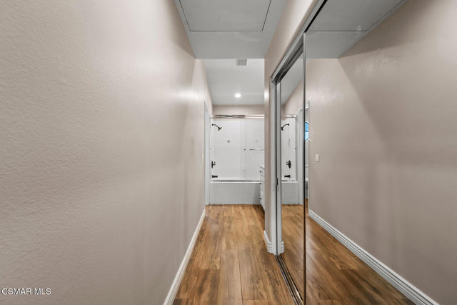 Image 21 of 30 For 4770 Castello Way
