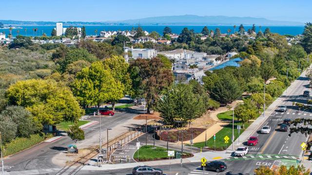 512 California Avenue, Santa Cruz CA: https://media.crmls.org/mediaz/f70c2959-96f2-4bee-8ce3-3041a680b4c2.jpg