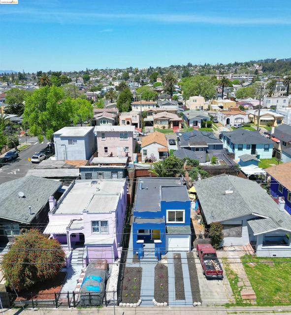 2609 68Th Ave, Oakland, California 94605, 2 Bedrooms Bedrooms, ,1 BathroomBathrooms,Single Family Residence,For Sale,68Th Ave,41060826