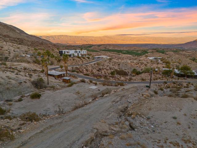 71120 Oasis Trail, Palm Desert CA: https://media.crmls.org/mediaz/f70c8ce0-89fc-4621-94c5-e9b14b25a395.jpg