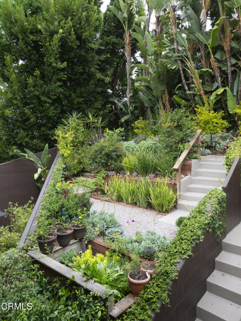 2266 Panorama Terrace, Los Angeles CA: https://media.crmls.org/mediaz/f70c9906-808b-47b0-8f6b-940487ab7e84.jpg