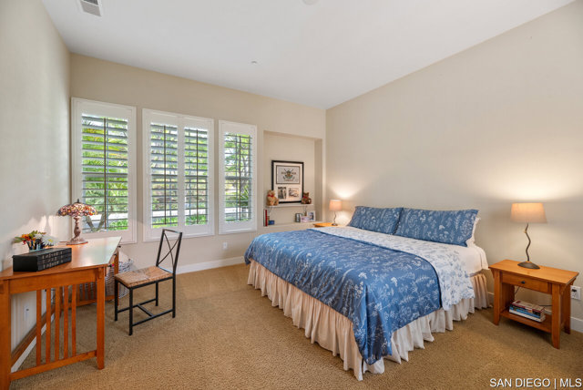 15234 Maple Grove LN, San Diego CA: https://media.crmls.org/mediaz/f70cd474-766a-40a1-b4ef-ba9ad35ed30f.jpg