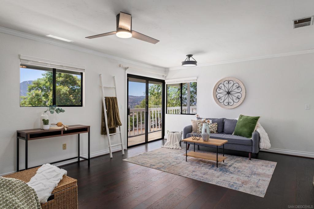 MLS #250034940SD img 17