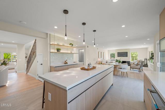 Detail Gallery Image 14 of 71 For 1133 Promontory Pl, West Covina,  CA 91791 - 5 Beds | 4/1 Baths