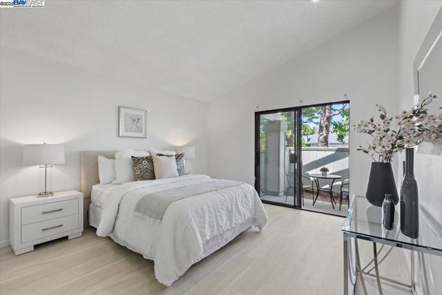 32948 Soquel St, Union City CA: https://media.crmls.org/mediaz/f70dc1ae-7693-4611-b437-d805de711e04.jpg