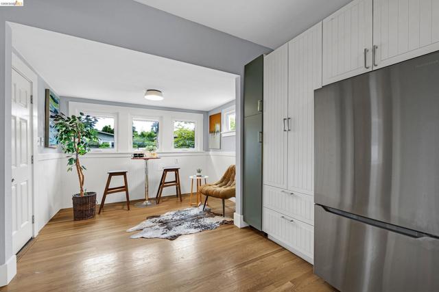 Image 5 of 17 For 345 49th Street