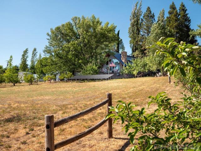 1209 Farmer Road, Julian CA: https://media.crmls.org/mediaz/f70f277d-e07b-460d-8ded-81dc2def4652.jpg