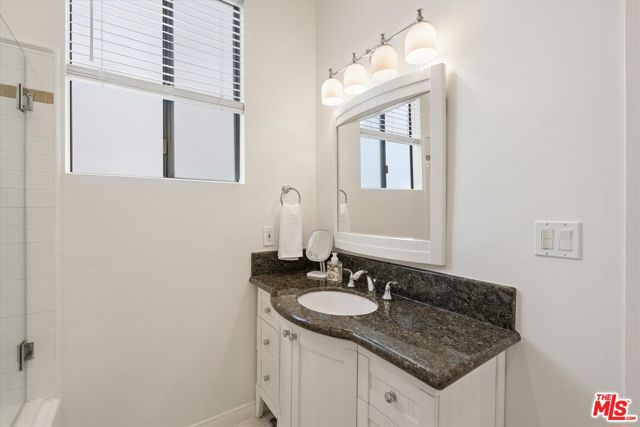2 Bed Home for Sale in Los Angeles, California