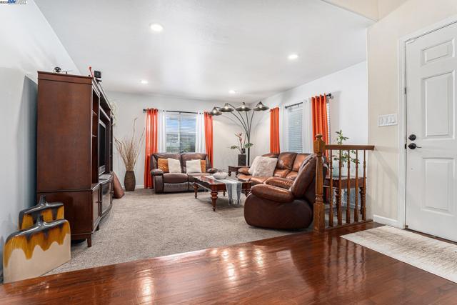 111 Overacker Ter, Fremont CA: https://media.crmls.org/mediaz/f711d1d5-9f86-4554-be01-80bc481c9112.jpg