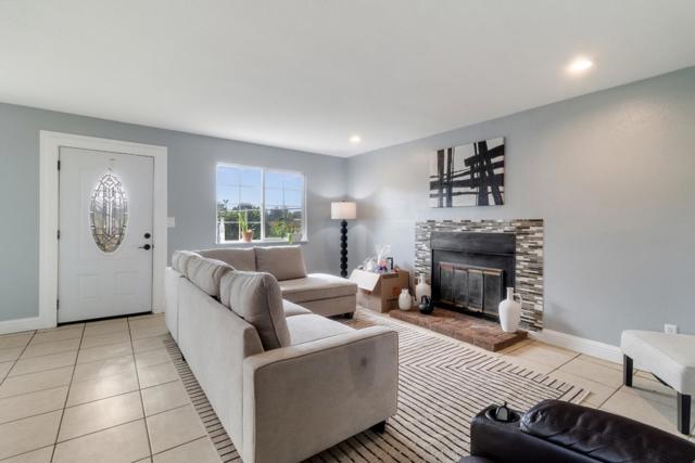 13183 Enid Drive, Waterford CA: https://media.crmls.org/mediaz/f712add1-a4e1-4ced-a3a7-c4b20cdb78c3.jpg