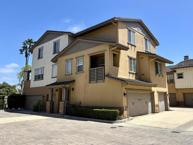 1430 Windshore Way, Oxnard CA: https://media.crmls.org/mediaz/f71395bb-3924-421b-950d-ed7206a216d1.jpg