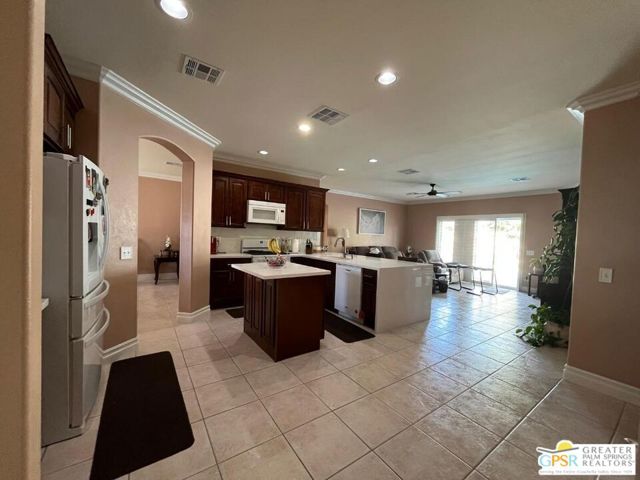 3116 E Via Escuela, Palm Springs CA: https://media.crmls.org/mediaz/f713c55c-f03e-4a3c-bba7-230c9eb9a43e.jpg