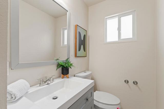 3535 Pitcairn Way, San Jose CA: https://media.crmls.org/mediaz/f713d924-4089-41fe-b566-e0c79daeedfc.jpg
