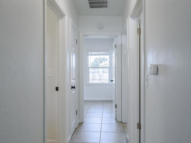 1233 Monroe Street, Salinas CA: https://media.crmls.org/mediaz/f714090f-731b-4b60-96e5-6eaed6360953.jpg