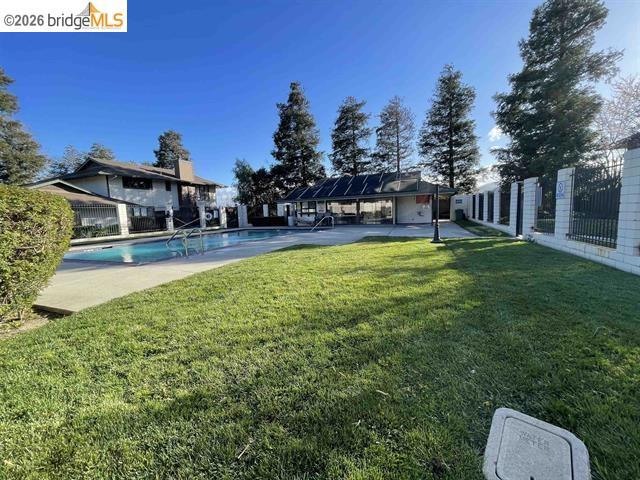 Image 23 of 27 For 2416 Shadow Ln #74