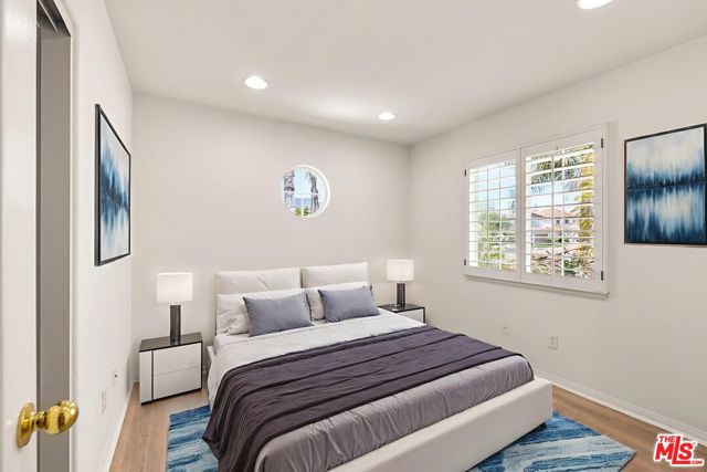 1537 Turquoise Drive, Carlsbad CA: https://media.crmls.org/mediaz/f716d468-2744-421b-9033-586ec6bd7e76.jpg