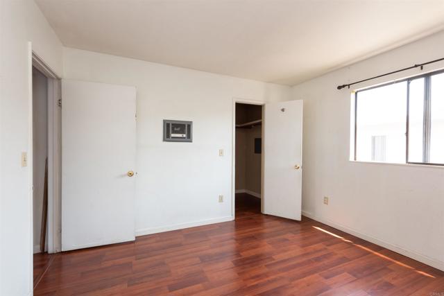 3819 47th Street, San Diego CA: https://media.crmls.org/mediaz/f7176fa7-003f-4a72-92cb-d363506b0257.jpg