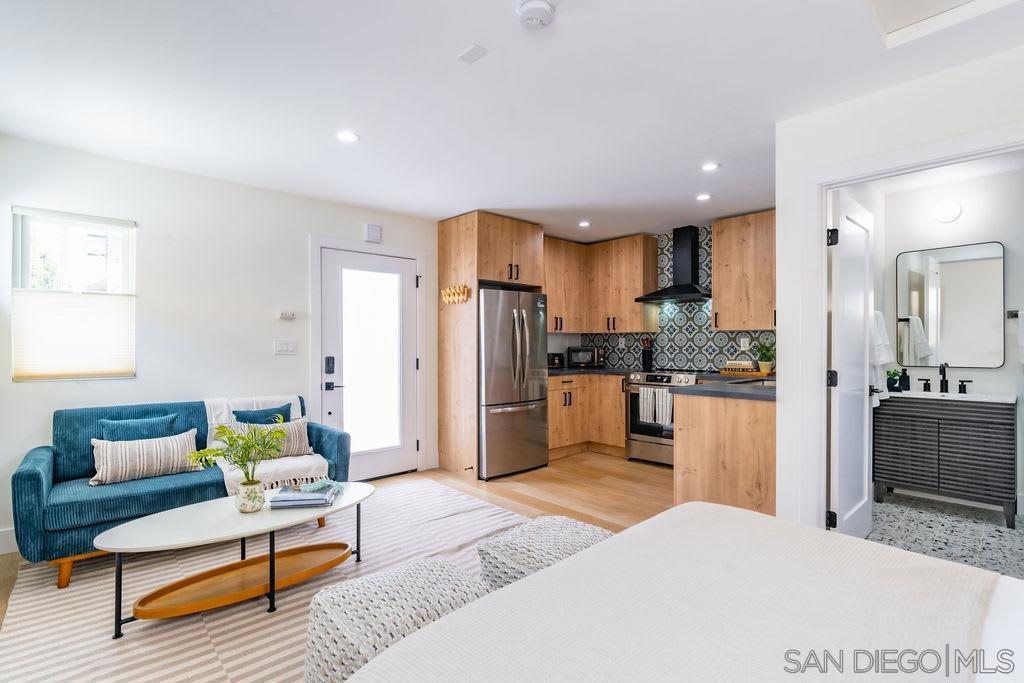 725 Pennsylvania Ave - photo 3
