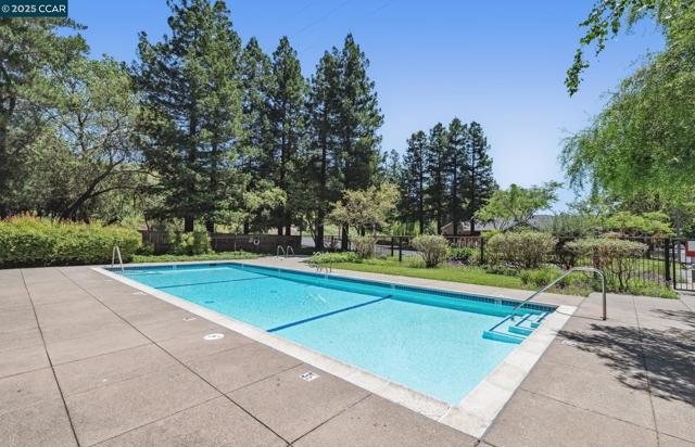 4 Benedita Pl, Moraga CA: https://media.crmls.org/mediaz/f7186ef9-c08d-4013-9bda-c9d2fe706512.jpg