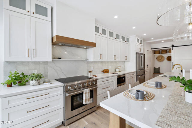 Detail Gallery Image 22 of 49 For 350 Paseo De Playa #121,  Ventura,  CA 93001 - 3 Beds | 2/1 Baths