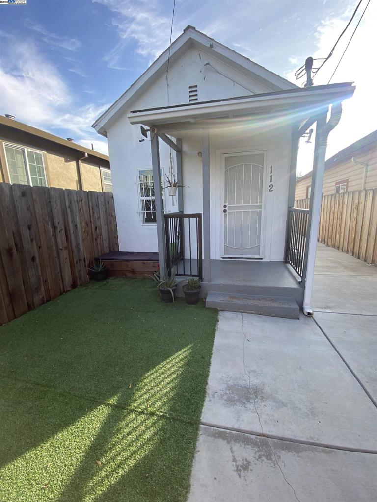 112 Chanslor Ave