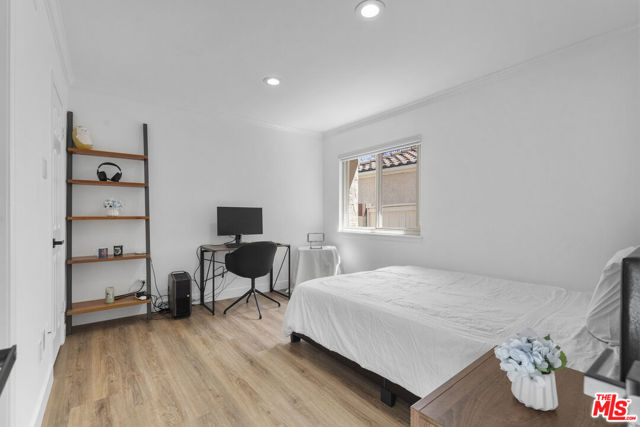 532 Riviera Court, Fullerton CA: https://media.crmls.org/mediaz/f71d02a1-5ea0-4dda-b54f-fd98aca07828.jpg