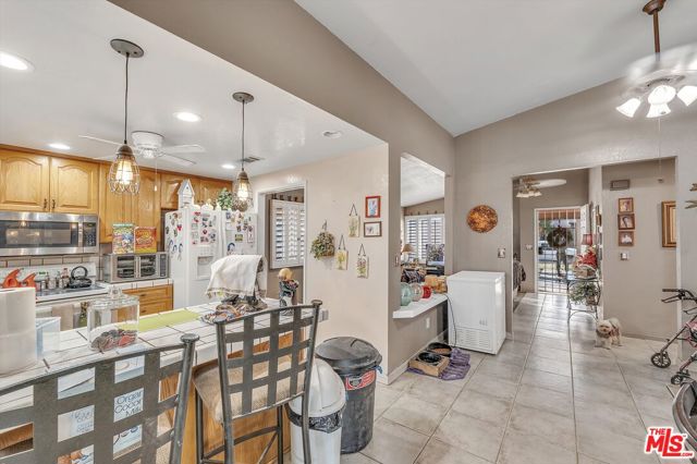 Image 4 of 21 For 45326 Yale Street