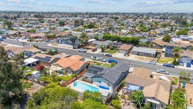 7971 Jade Coast Road, San Diego CA: https://media.crmls.org/mediaz/f71f7522-5185-4392-b4c6-64744be2b7d4.jpg