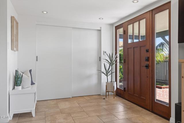 Detail Gallery Image 5 of 47 For 4229 Faria Rd, Ventura,  CA 93001 - 4 Beds | 2/1 Baths