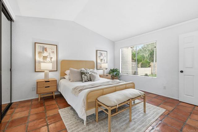 Detail Gallery Image 18 of 50 For 3694 Fallon Cir, San Diego,  CA 92130 - 2 Beds | 2 Baths