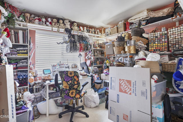 Detail Gallery Image 17 of 38 For 1028 Meadowlark Dr, Fillmore,  CA 93015 - 3 Beds | 2/1 Baths