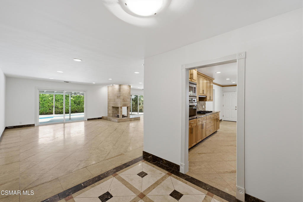 MLS #226003024 image #3