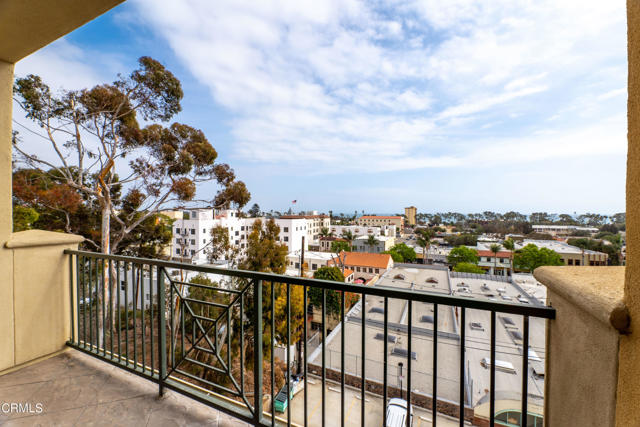 Detail Gallery Image 16 of 29 For 436 Poli St #402,  Ventura,  CA 93001 - 2 Beds | 2 Baths