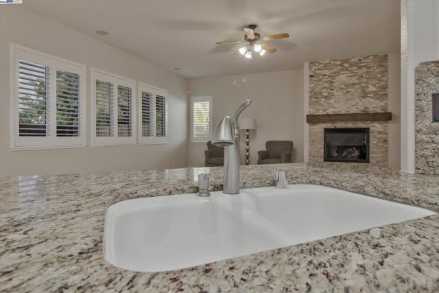 Image 9 of 29 For 3137 Grasmere Cir