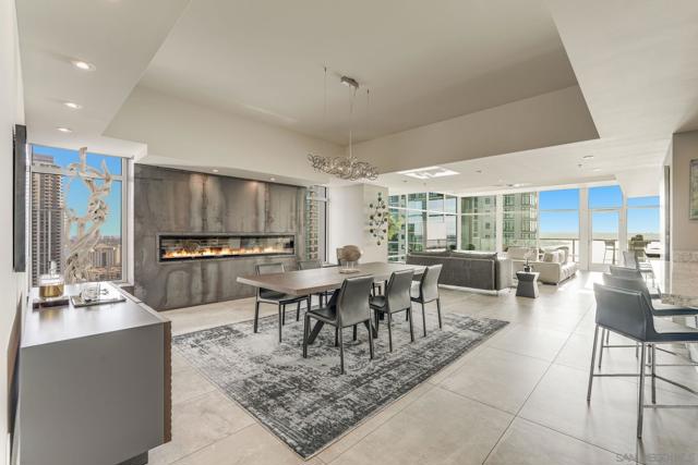 1262 Kettner Blvd, San Diego CA: https://media.crmls.org/mediaz/f724f03e-cd4d-4dc1-96ab-bc069adf0d58.jpg