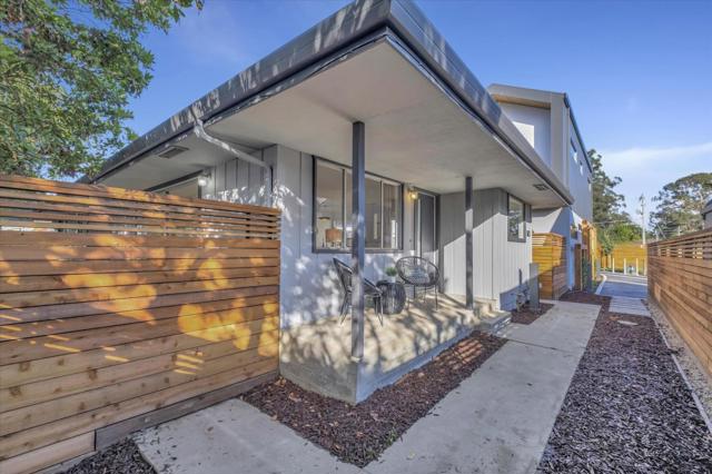 103 Darlington ln, Soquel CA: https://media.crmls.org/mediaz/f725a48d-3f4d-4c72-8a68-b2bf837ba519.jpg