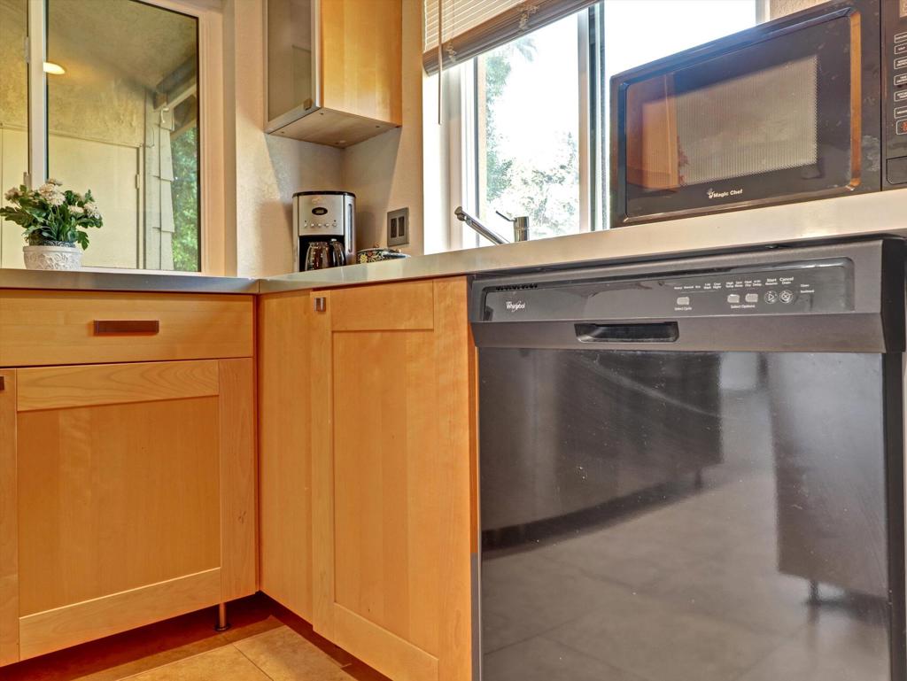 MLS #219137992DA image #9