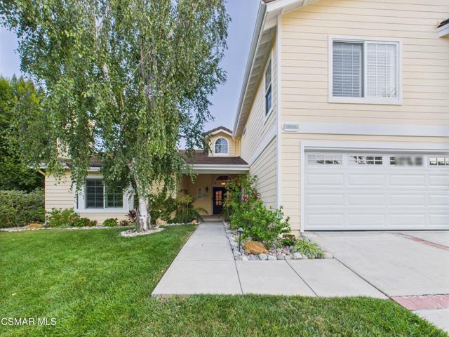 29650 Kimberly Drive, Agoura Hills CA: https://media.crmls.org/mediaz/f727930c-0bfe-4ae7-bdd7-bee59dbe0979.jpg