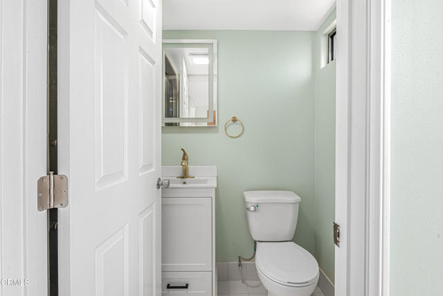 Detail Gallery Image 38 of 55 For 5120 Seabreeze Way, Oxnard,  CA 93035 - 4 Beds | 4 Baths