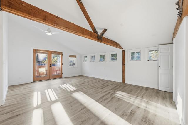 1353 Edgewood Road, Redwood City CA: https://media.crmls.org/mediaz/f728ed42-eb50-41ff-b544-7872ef1fba61.jpg