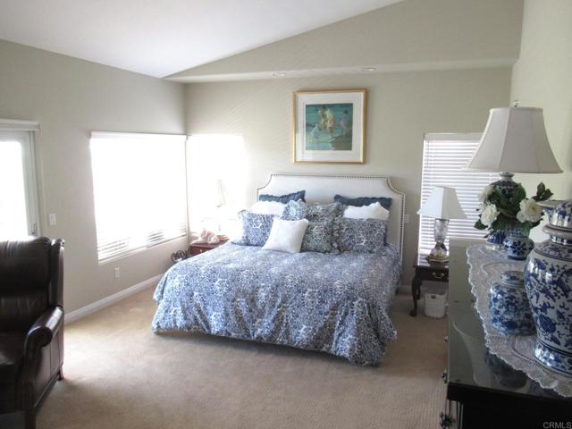 Detail Gallery Image 19 of 44 For 4631 Cyrus Way, Oceanside,  CA 92056 - 3 Beds | 3 Baths