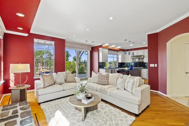 986 Governors Bay Drive, Redwood City CA: https://media.crmls.org/mediaz/f729ca31-3c7e-46be-ac6f-90b2add0c76c.jpg