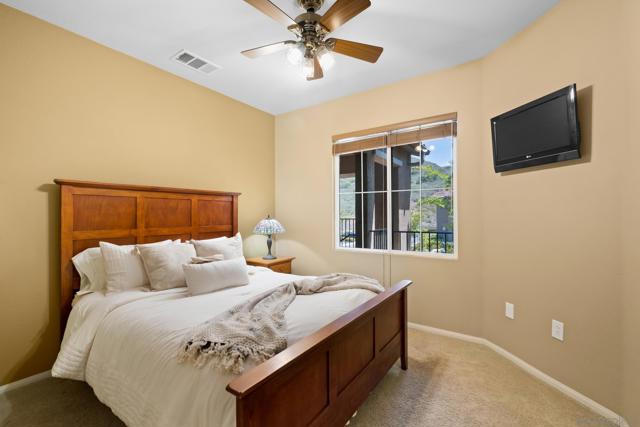 12680 Creekview Drive, San Diego CA: https://media.crmls.org/mediaz/f729d4fa-99bf-4e34-b4f8-fbac4022bb6d.jpg