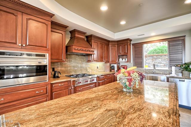 6153 Cobblestone Drive, Ventura CA: https://media.crmls.org/mediaz/f72a08ff-14e0-4935-984e-7a859530bc37.jpg