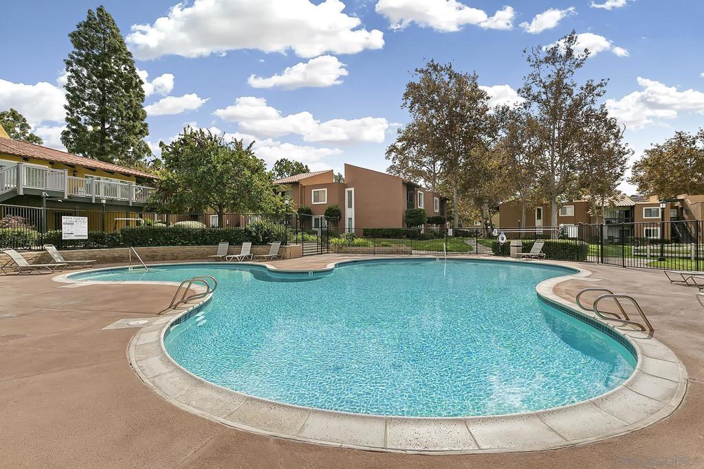 17127 Bernardo Drive - photo 4